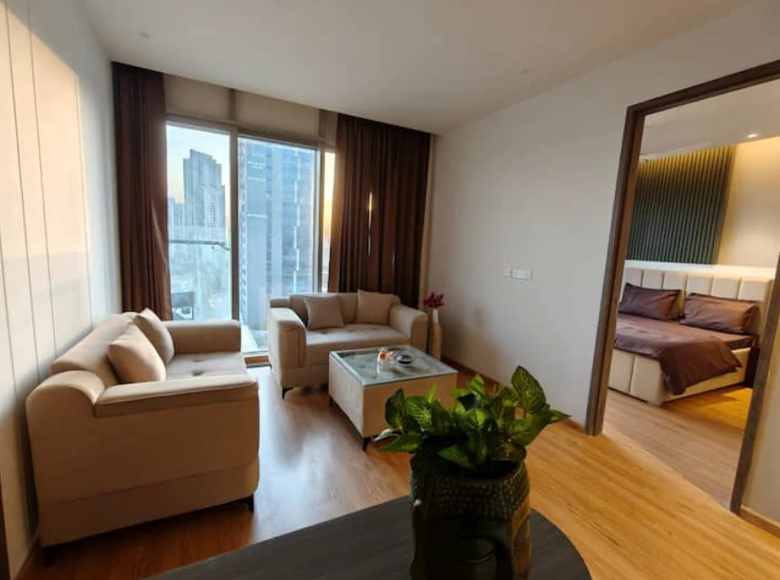 2BHK with Rooftop pool | Private balcony | GYM